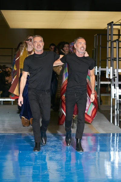 Look 34